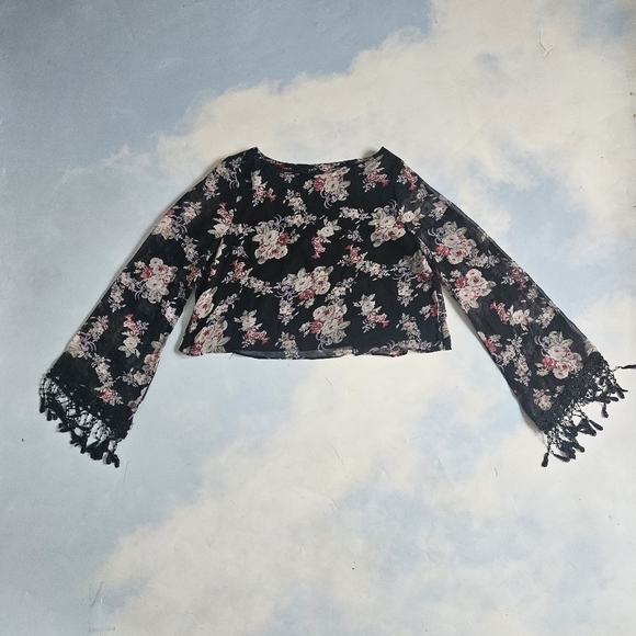 Boho Floral Bell-Sleeve Top Floral Top - Picture 5 of 16